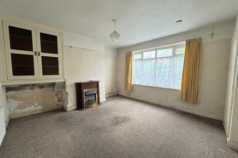 2 bedroom semi-detached house for sale, Kirkleys Avenue South, Derby DE21