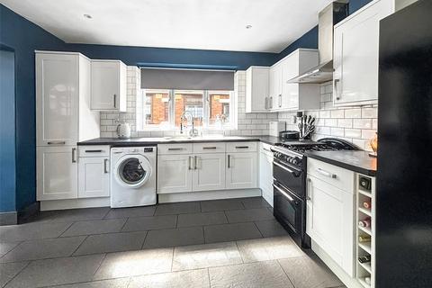 16 Silver Birch Close, Dartford, DA2 7NH