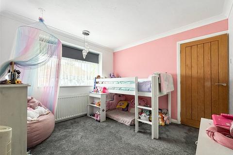 16 Silver Birch Close, Dartford, DA2 7NH