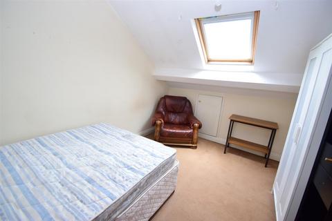 undefined, Heaton Road, Heaton, NE6