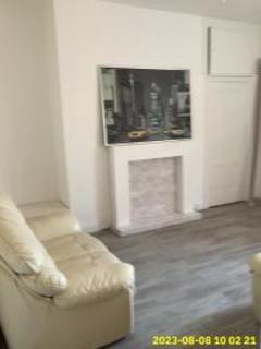 3 bedroom property to rent, Simonside Terrace, Newcastle Upon Tyne