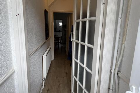 undefined, Eighth Avenue, Heaton, NE6