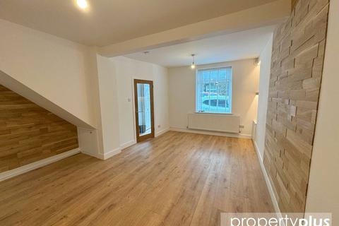 undefined, Penmaesglas Terrace, Penygraig, Tonypandy, Rhondda Cynon Taff, CF40