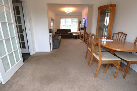 undefined, Westbury, Rochford, SS4