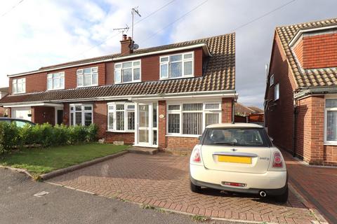 Westbury, Rochford, SS4