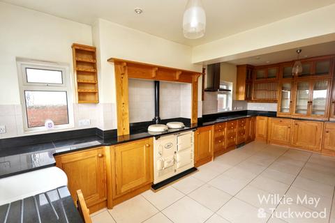 undefined, Wembdon Hill, Wembdon, Bridgwater TA6