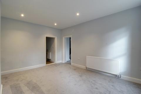undefined, Birdhurst Rise, South Croydon CR2