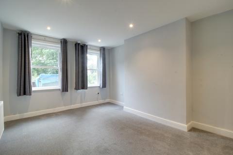 undefined, Birdhurst Rise, South Croydon CR2