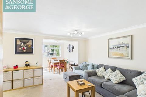 undefined, Hawkesbury Drive, Calcot, Reading, Berkshire, RG31