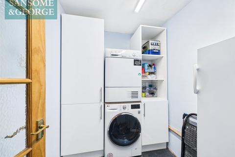 undefined, Hawkesbury Drive, Calcot, Reading, Berkshire, RG31