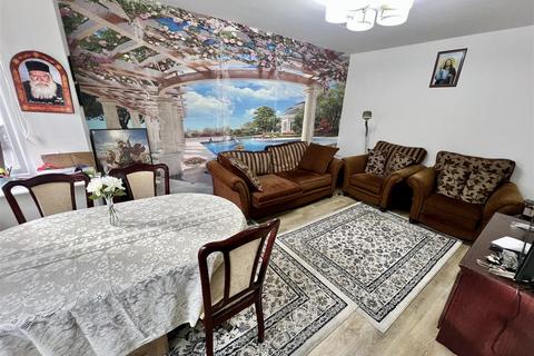 3 bedroom detached house for sale, Archer Drive, Cheswick Green, Solihull
