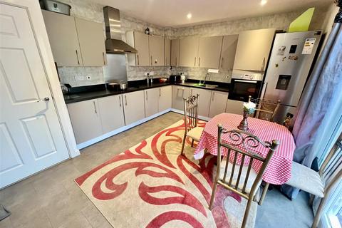 3 bedroom detached house for sale, Archer Drive, Cheswick Green, Solihull