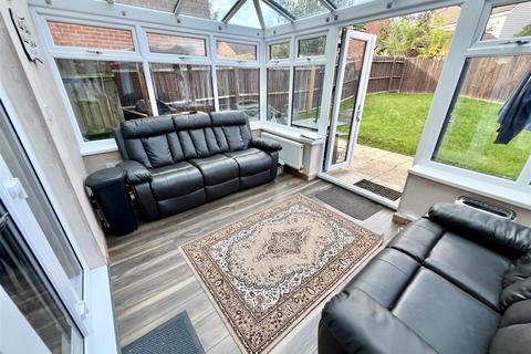 31 Archer Drive, Cheswick Green, Solihull, B90 4LG