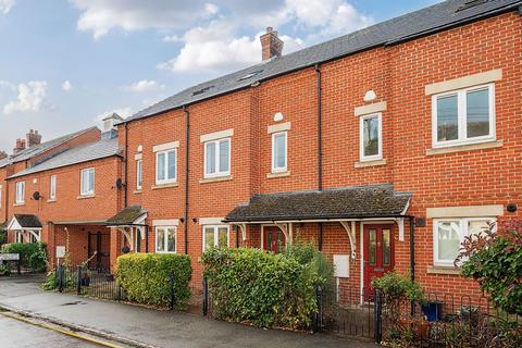 3 bedroom townhouse for sale, Penn Street, Oakham