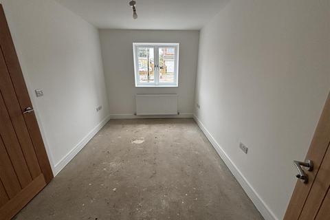 undefined, Princes Avenue, Minster, SHEERNESS