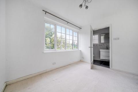 31 Downman Road, London, SE9 6RD