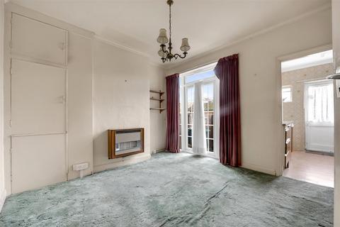 1 bedroom flat for sale, Northview Crescent, London