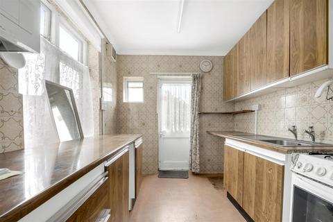 1 bedroom flat for sale, Northview Crescent, London