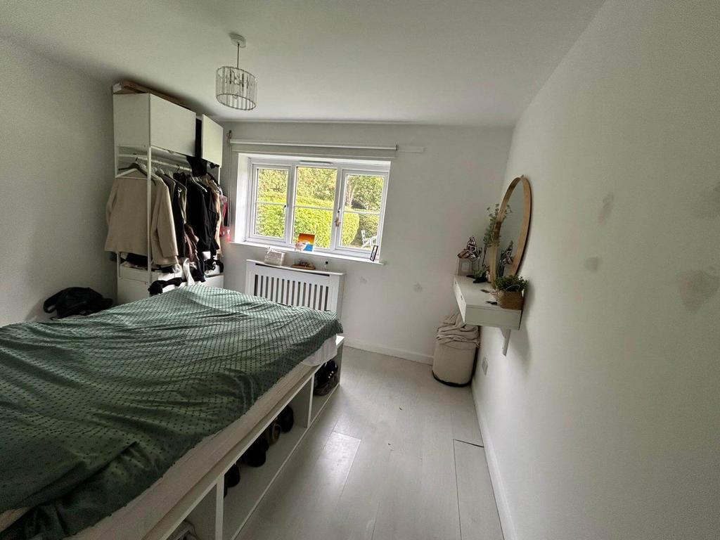 Bedroom 1.jpeg
