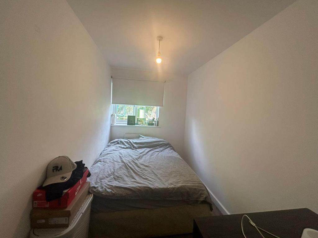 Bedroom 2.jpeg