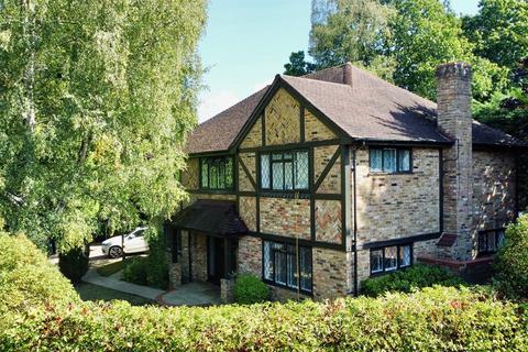 Fairway Heights, Camberley GU15