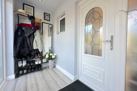 2 bedroom semi-detached house for sale, Silver Birch Road, Cannock WS12