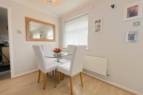 2 bedroom semi-detached house for sale, Silver Birch Road, Cannock WS12