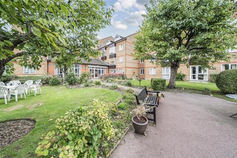 undefined, Thicket Road, Sutton