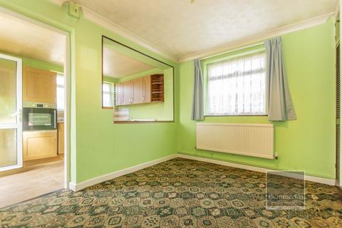 3 bedroom semi-detached house for sale, Colindeep Lane, Norwich NR7