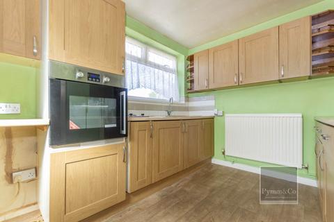 3 bedroom semi-detached house for sale, Colindeep Lane, Norwich NR7