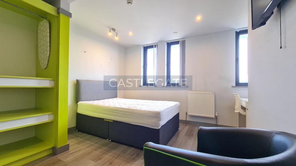 Room 80, The Works at Standard House (3)