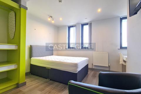 6 bedroom flat share to rent, The Works at Standard House, Half Moon Street, Huddersfield, HD1 2JF
