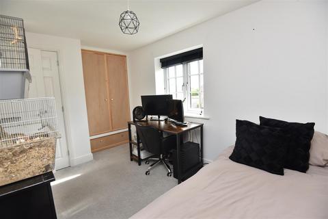 7 Brush Walk, Mere, Warminster, BA12 6FP