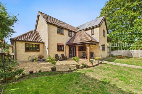 undefined, Norwich Road, Thwaite