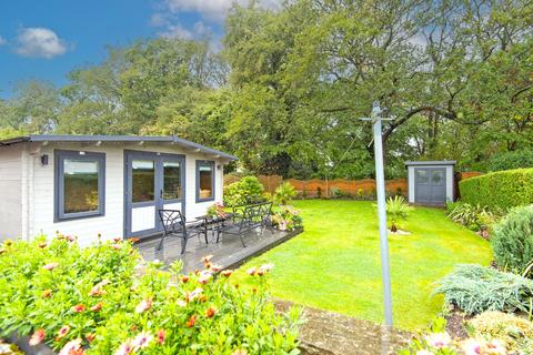 4 bedroom detached house for sale, Southfield Avenue, Chesterfield S41