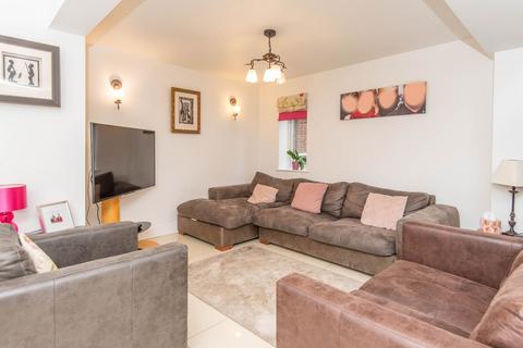 4 bedroom detached house for sale, Southfield Avenue, Chesterfield S41