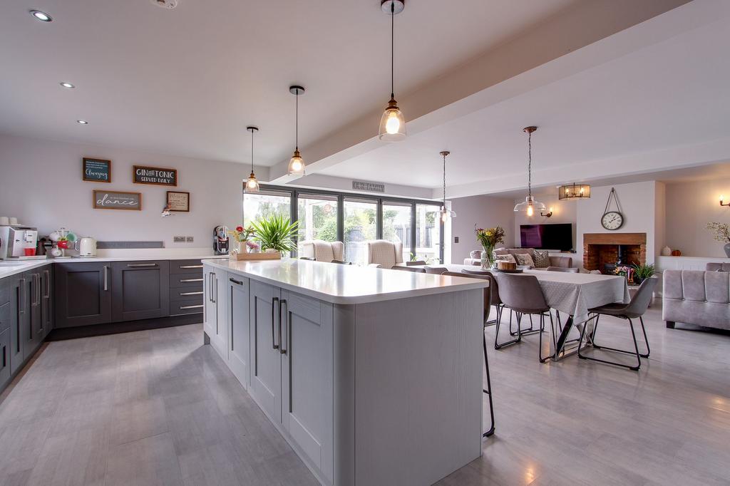 Kitchen/Dining/Family Room