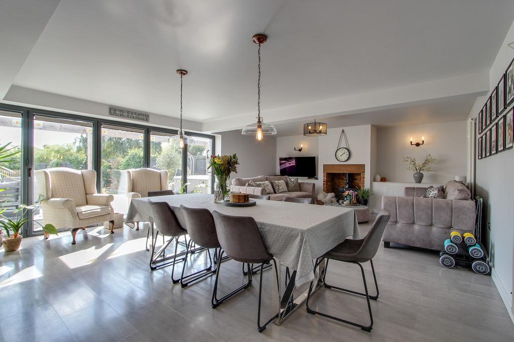 Kitchen/Dining/Family Room