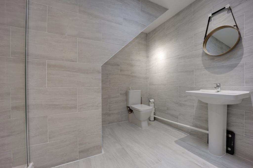 Ensuite