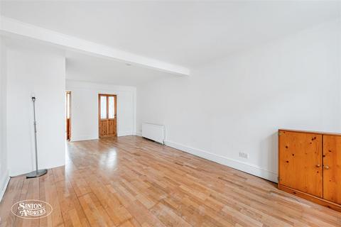 2 bedroom end of terrace house for sale, Coningsby Cottages, Ealing