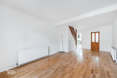2 bedroom end of terrace house for sale, Coningsby Cottages, Ealing