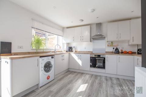 3 bedroom detached house to rent, Cringleford, Norwich NR4