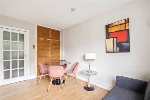 Studio to rent, Alleyn Court, 123 Sussex Gardens, London, W2