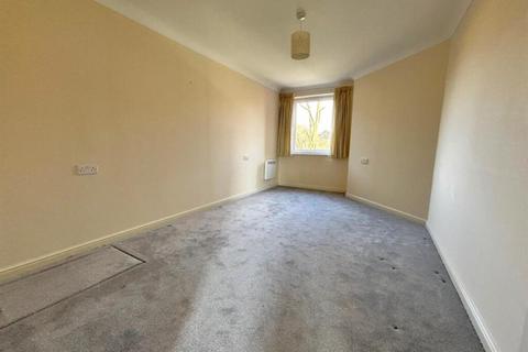 undefined, Addlestone, Surrey, KT15