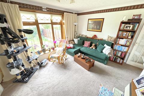 3 bedroom semi-detached house for sale, Wharfedale Road, Corby NN17