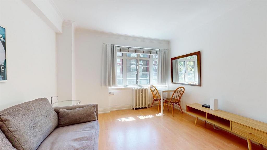 33 Redcliffe Closeliving6.jpg
