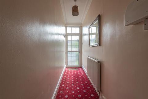 undefined, South Parade, Elland