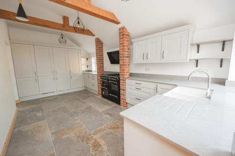 undefined, High Street, Reepham