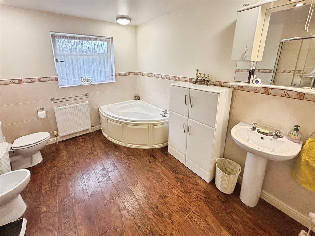 En-Suite One