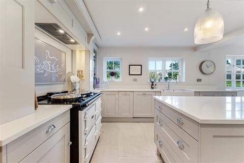 5 bedroom detached house for sale, Moss Road, Alderley Edge